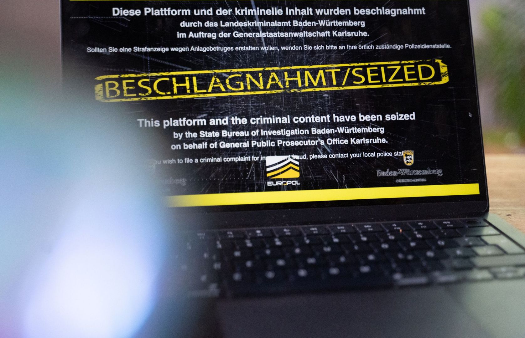 Betrugs-Websites beschlagnahmt