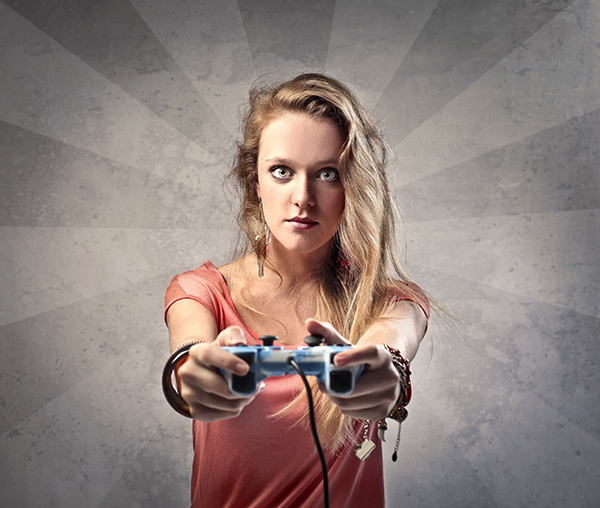 Ever Quest II  MMORPG