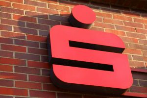 Bis zu 241 Prozent Zinsunterschied: Wie extrem die Sparkassen ihre Kreditkunden zur Kasse bitten