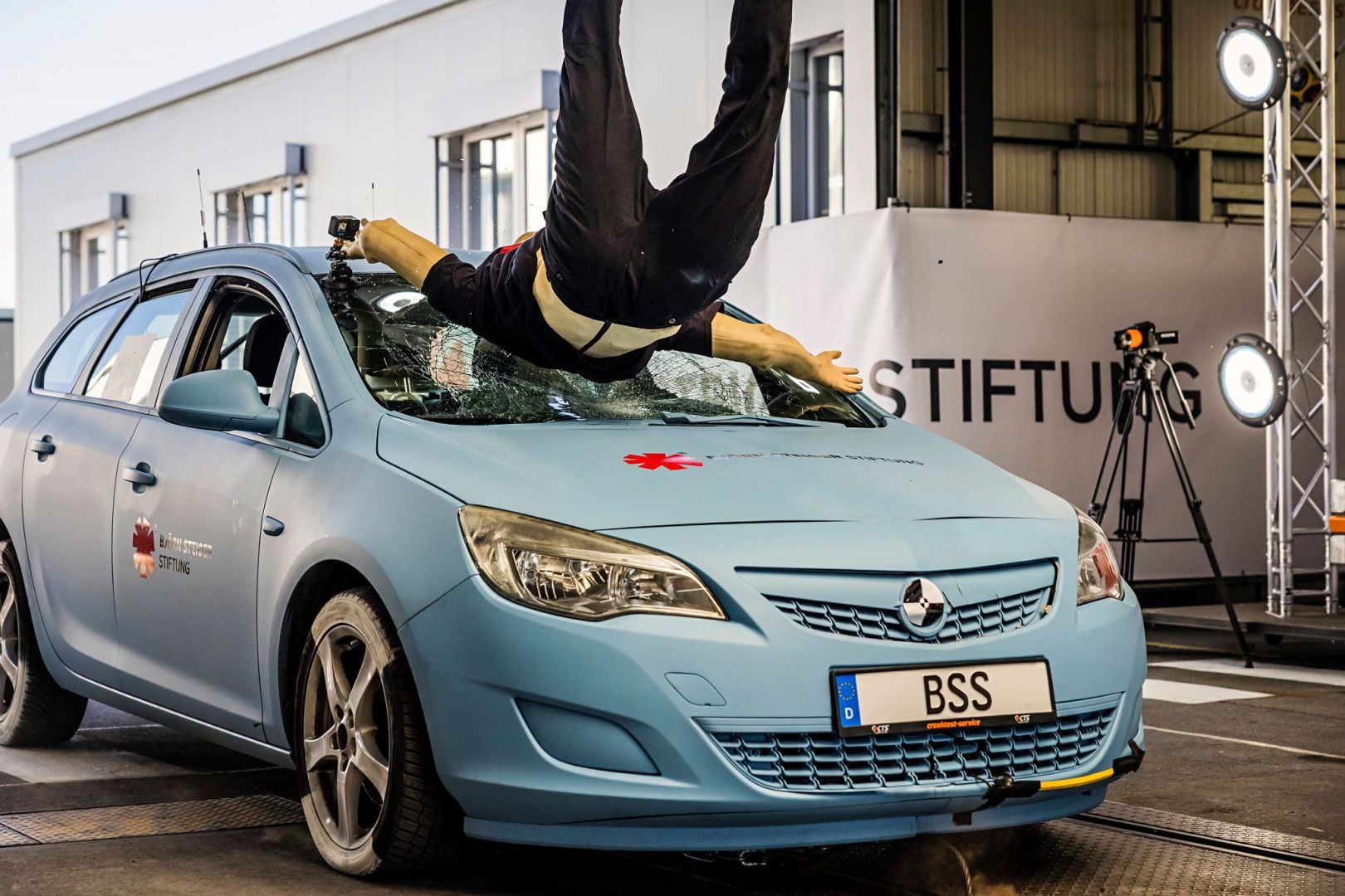 Björn Steiger Stiftung mit Crashtest