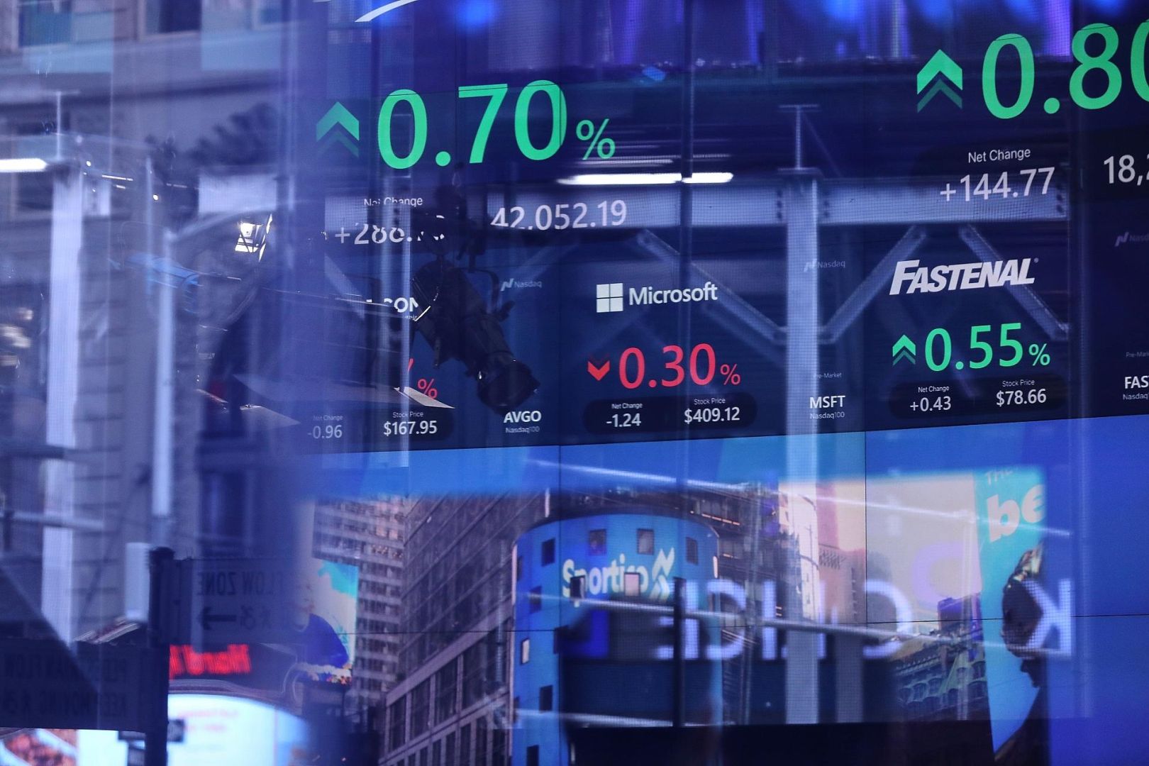 Börsenkurse von Microsoft und Fastenal (Archiv)