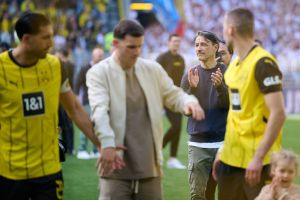 Borussia Dortmund - Holstein Kiel