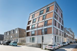 Brandsichere Holzoptik mit Rockpanel „Woods“