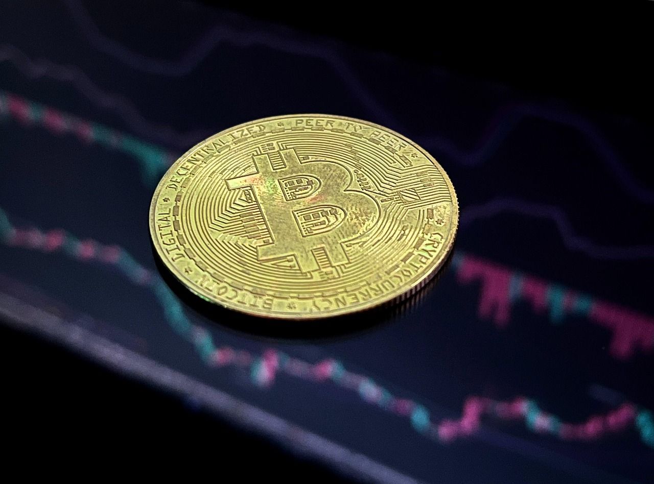 btc, bitcoin, coin, cryptocurrency, crypto, finance, trader, currency, money