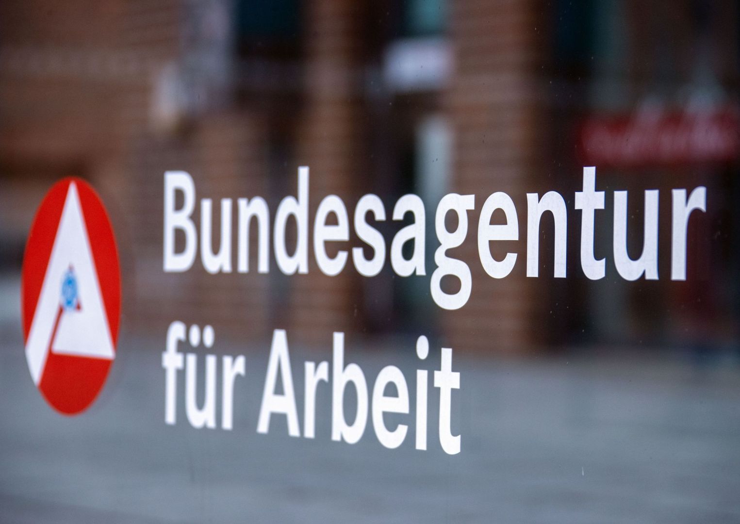 Bundesagentur: Arbeitsmarkt Braucht Zunehmend Zuwanderer