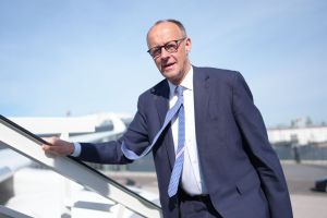 Bundeskanzler Merz reist nach Paris und Warschau