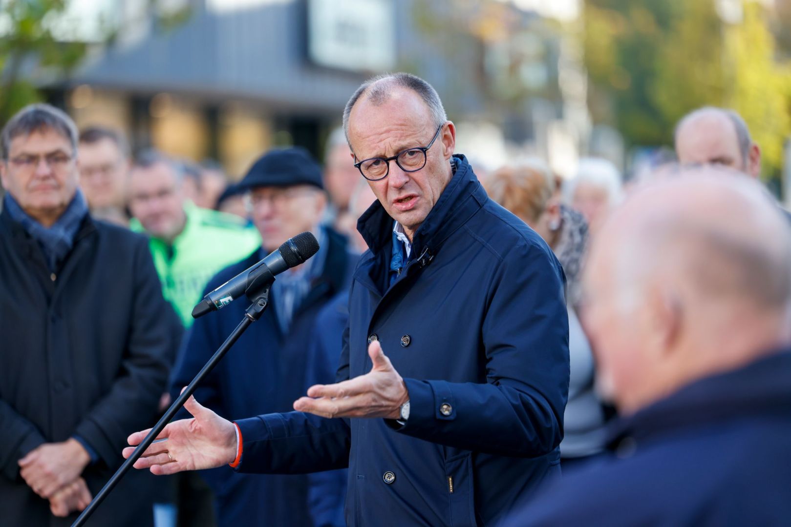Bundeskanzler Merz zu Bürgergesprächen im Sauerland