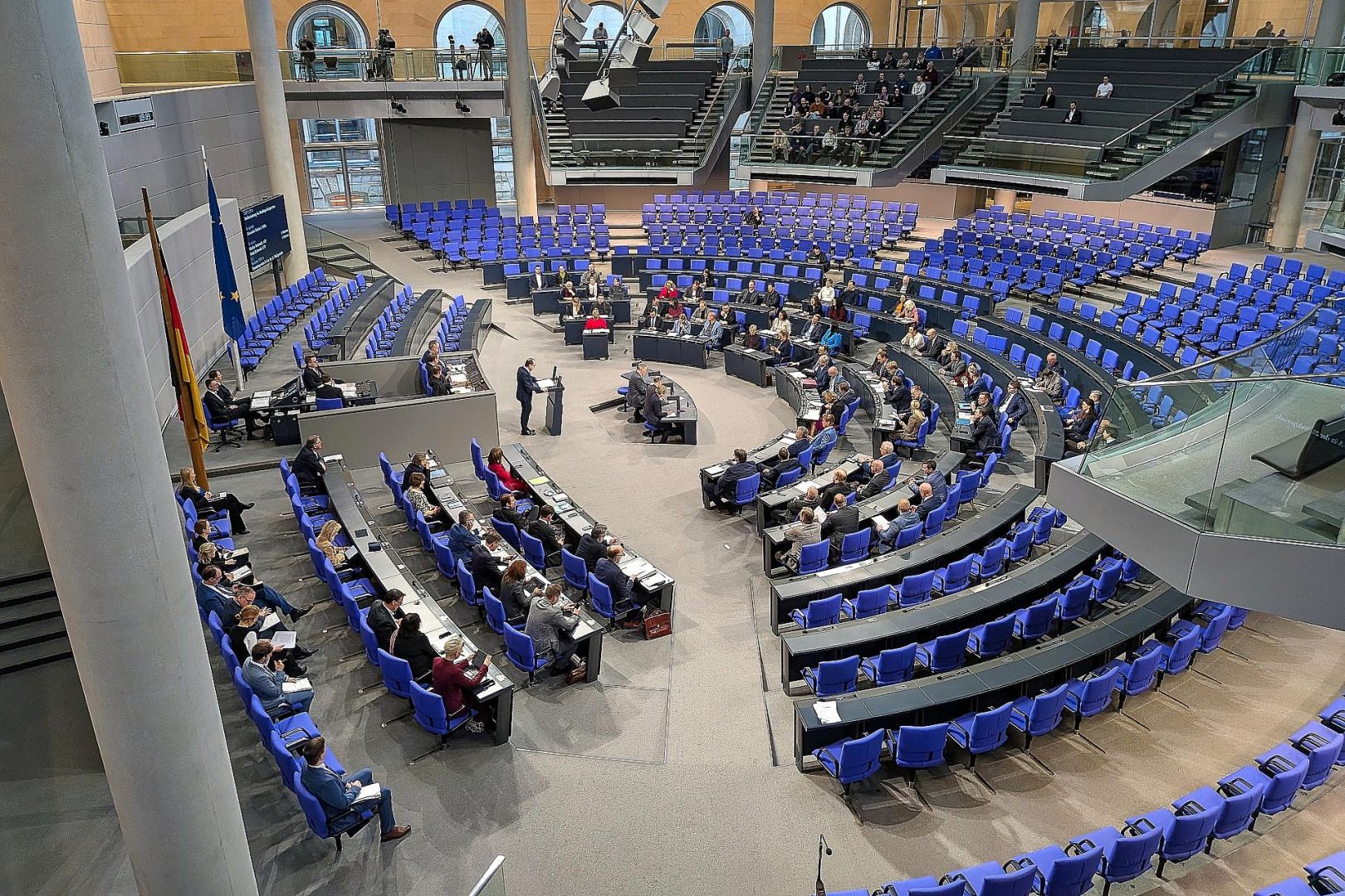 Bundestagssitzung am 18.12.2025