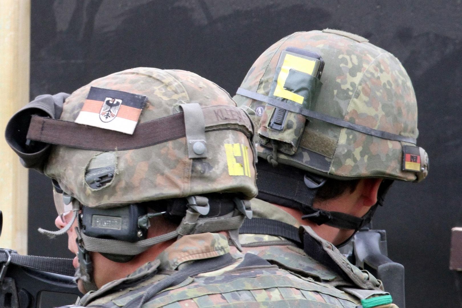 Bundeswehr-Helme (Archiv)
