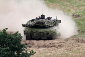 Bundeswehr-Panzer "Leopard 2" (Archiv)