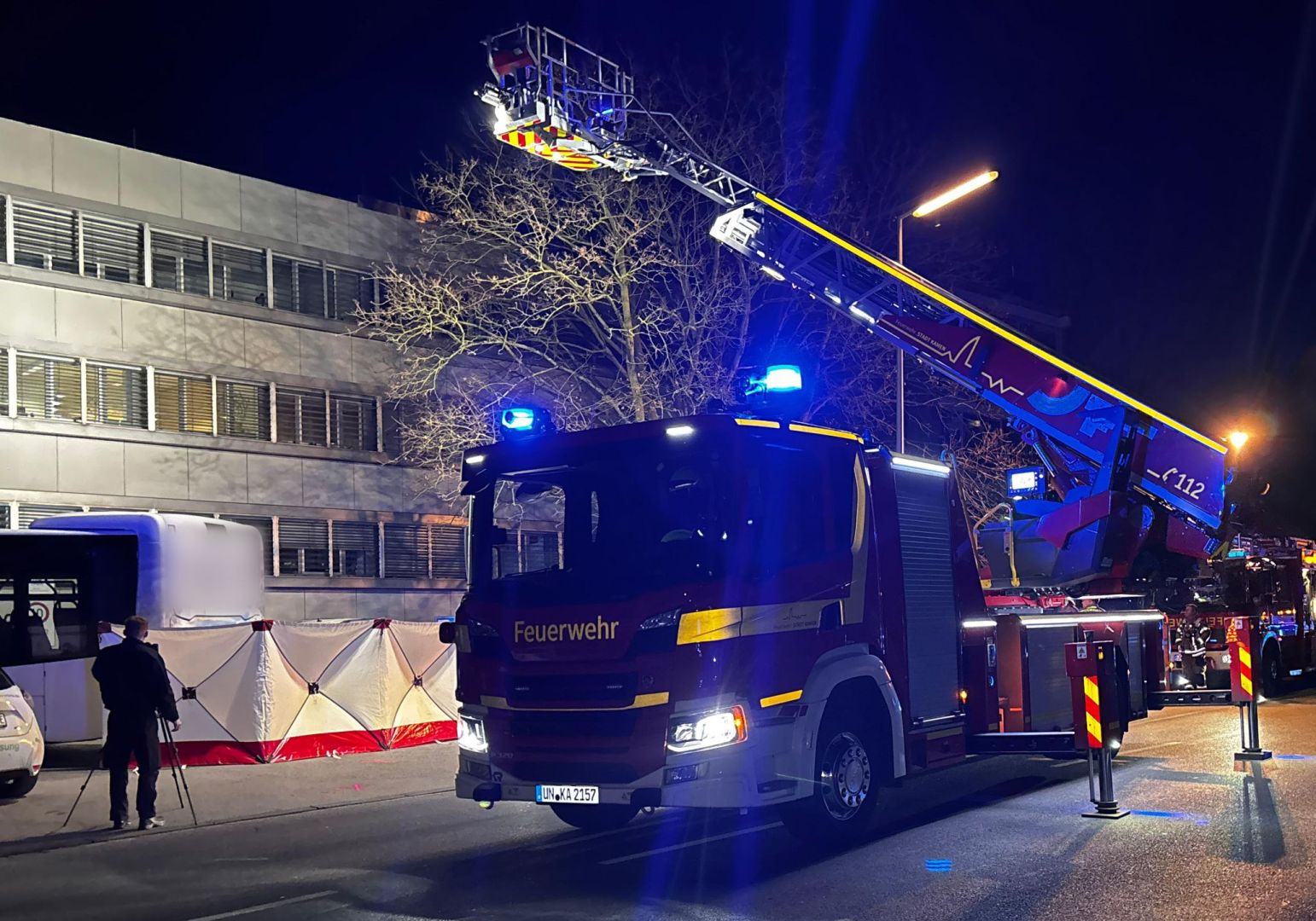 Bus überfährt 14-jährigen Radfahrer - tot