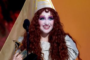 Chappell Roan hat zugegeben, dass sich die ständigen Gegenreaktionen, mit denen sie konfrontiert ist, allmählich persönlich anfühlen.