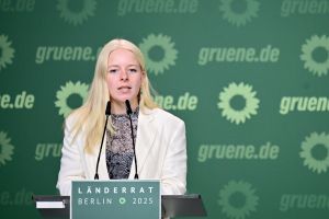 Chefin der Grünen Jugend für «ACAB»-Pulli und Post in der Kritik