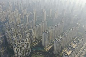 Chinas Immobilienkrise vertieft sich – Vankes Rekordverlust stellt Systemstabilität infrage