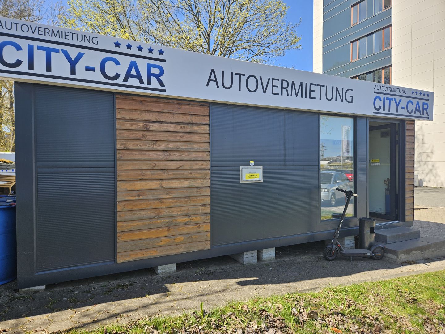 CITY-CAR Autovermietung greift in Hamburg-Bergedorf an: Neuer Markenauftritt, mehr Leistung, klare Ansage im Mietwagenmarkt