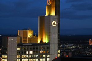 Commerzbank nach Zahlen am DAX-Ende – der Markt hadert mit dem Ausblick