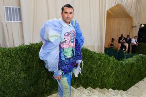 Dan Levy hat 'großen Trost' nach Catherine O’Haras Tod gefunden