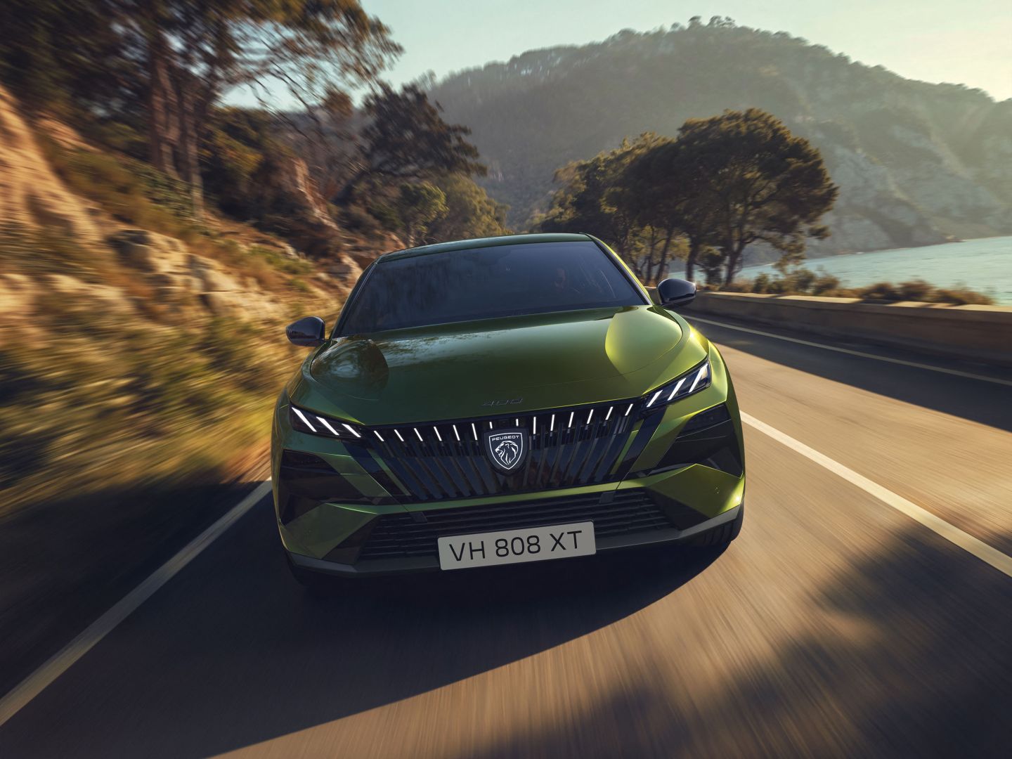 Der neue PEUGEOT 408: Fastback mit Wow-Effekt