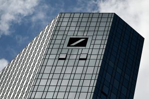 Deutsche Bank startet Angriff auf Fintechs und Auslandsbanken