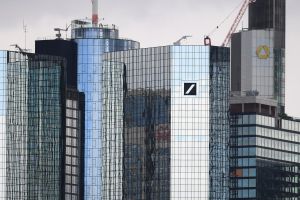 Deutsche Bank zieht teure Konsequenzen: Millionen-Rückstellung für Polen-Rechtsstreit