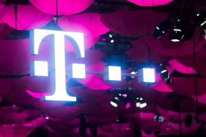 Deutsche Telekom unter Druck – Barclays hält dennoch an 40-Euro-Ziel fest