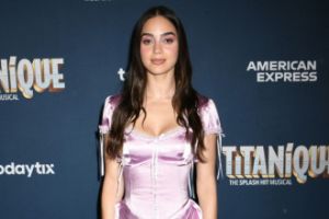 Die ehemalige 'Scream'-Darstellerin Melissa Barrera kehrt ins Horror-Genre zurück und übernimmt die Hauptrolle in Adam Allecas Film 'Inhabit'.