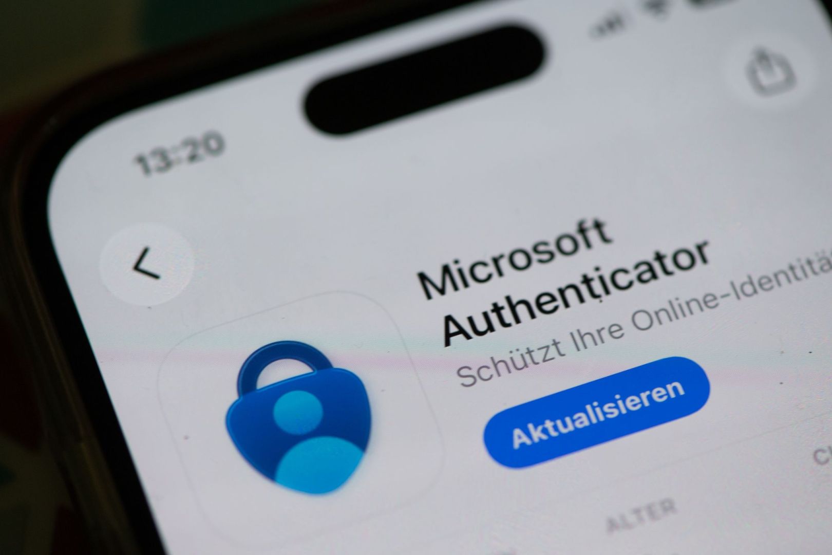Die Microsoft Authenticator-App auf einem Smartphone