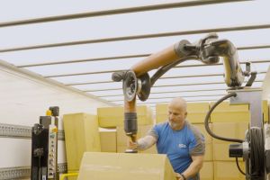 Die Transformation von BGS technic mit TAWIs ergonomischen Hebelösungen