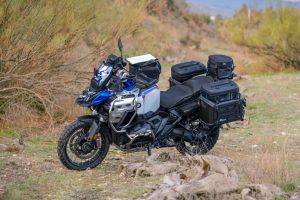 Die Wunderlich TOPBAGs für die Original-BMW-Aluminiumkoffer der BMW R 1300 GS und GS Adventure