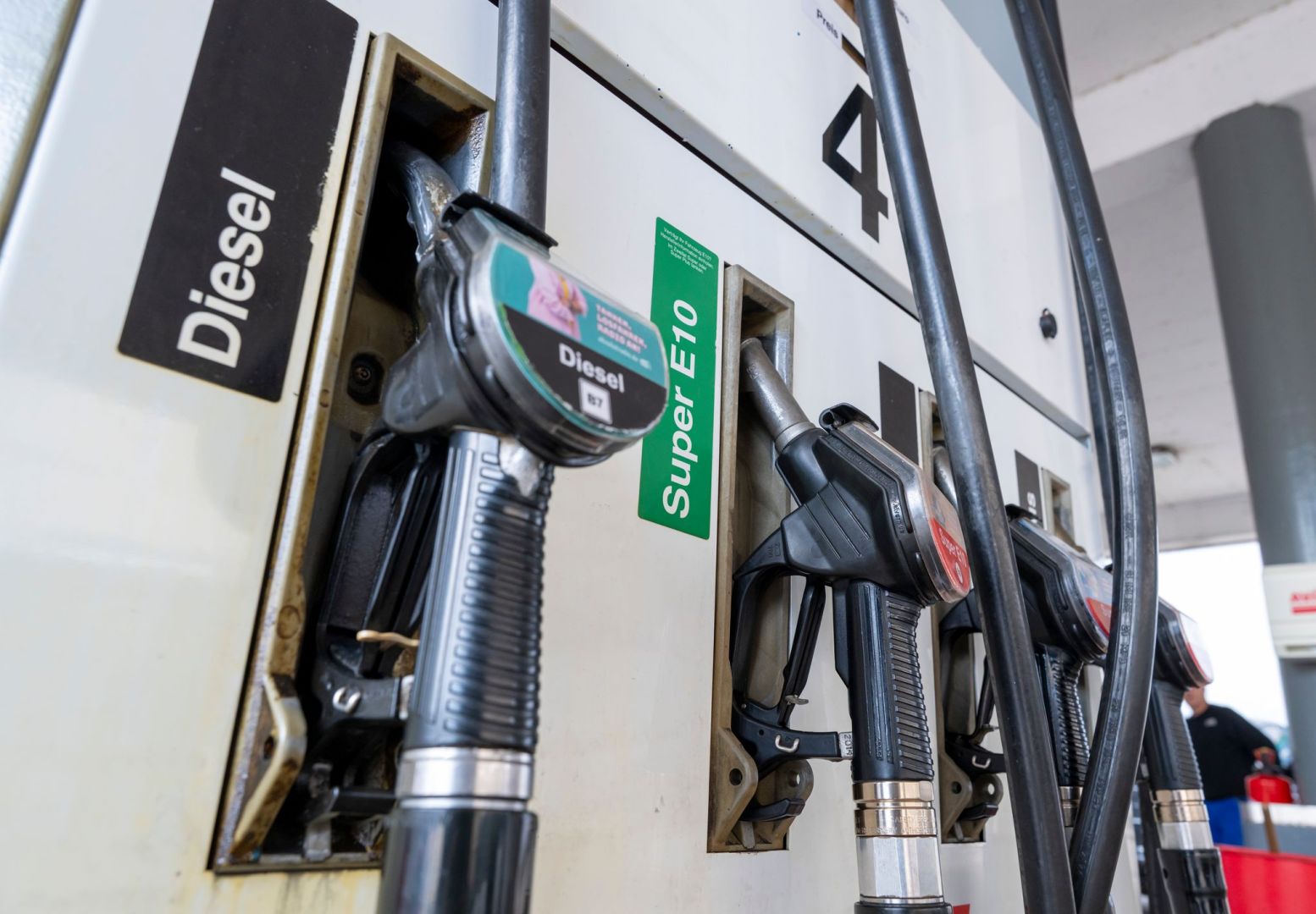 Diesel wieder billiger als E10