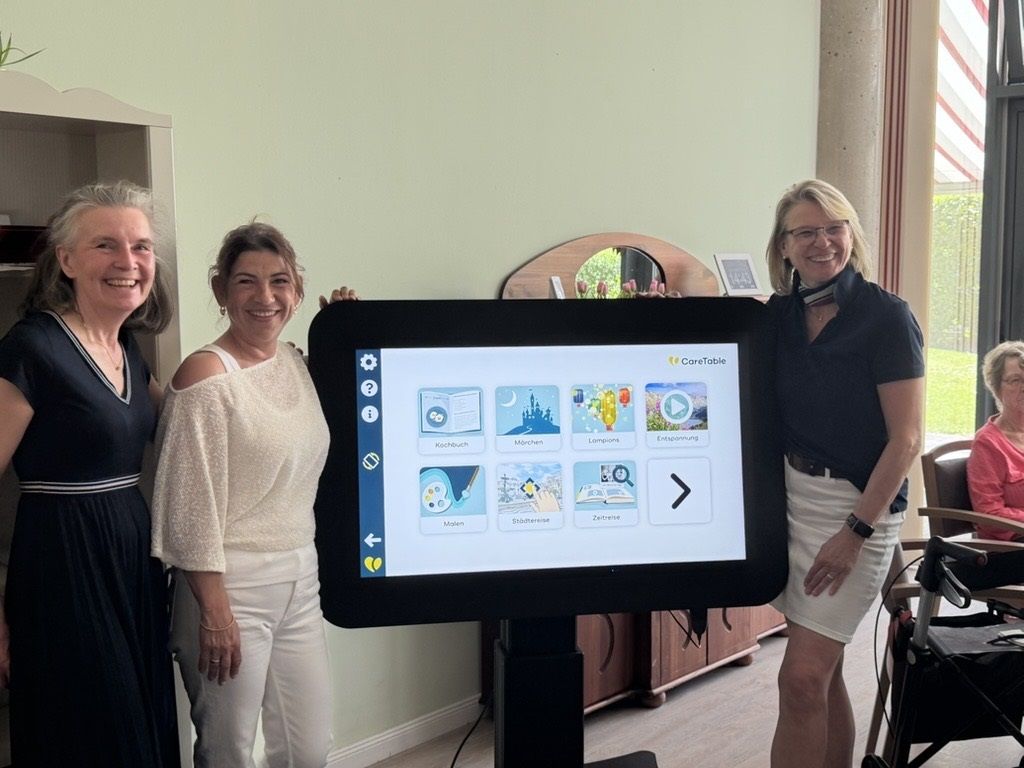 Digital, aktiv, lebendig: ASB-Tagespflege Eimsbüttel führt innovativen CareTable ein