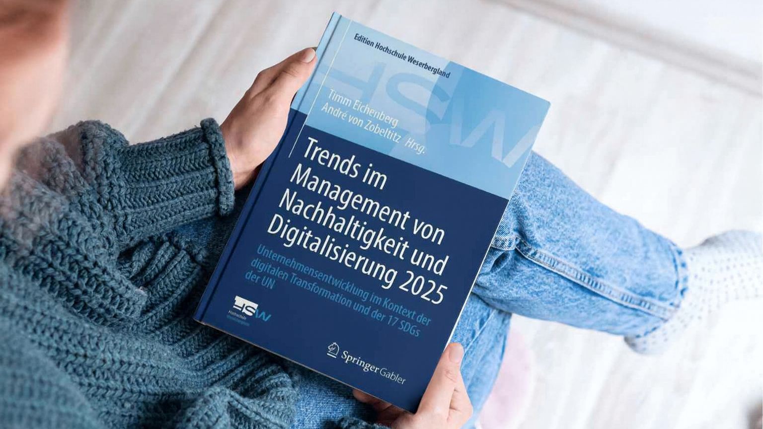 Digitale Transformation trifft Nachhaltigkeit: Hochschule Weserbergland startet neue Buchreihe bei Springer Gabler
