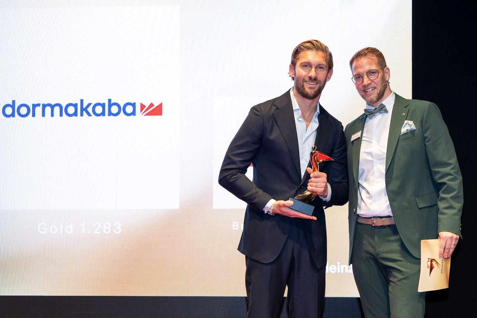 dormakaba gewinnt in der Kategorie „Sicherheitstechnik und Zutrittskontrollsysteme“ den Architects‘ Darling® Award in Gold