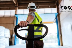 Durchsatzoptimierung im Lager – Effizienz steigern mit moderner Software