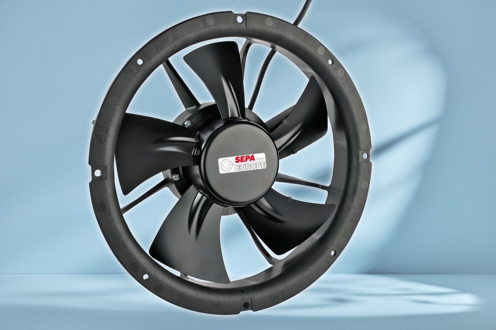 EC-Axialventilator UF-T200: energieeffiziente und sparsame Kühlung