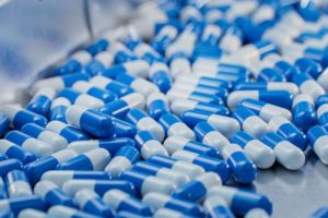 Effizient, hygienisch und präzise - Montech bietet Fördertechnik für die pharmazeutische Produktion