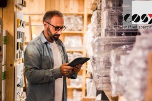 Effizienz im Quadrat: Lagerverwaltungssoftware für kleine Unternehmen