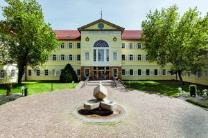 Ehrenamtliche Grüne Damen und Herren in der Rehaklinik Bad Boll