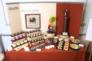 Ein süßer Hauch vom fernen Südafrika zwischen Zuckerfigur und Mandarinen-Baumkuchen