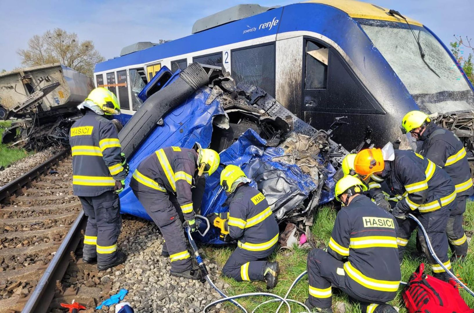 Ein Toter und 21 Verletzte bei Zugunfall in der Slowakei