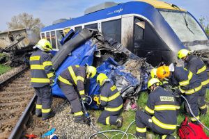 Ein Toter und 21 Verletzte bei Zugunfall in der Slowakei