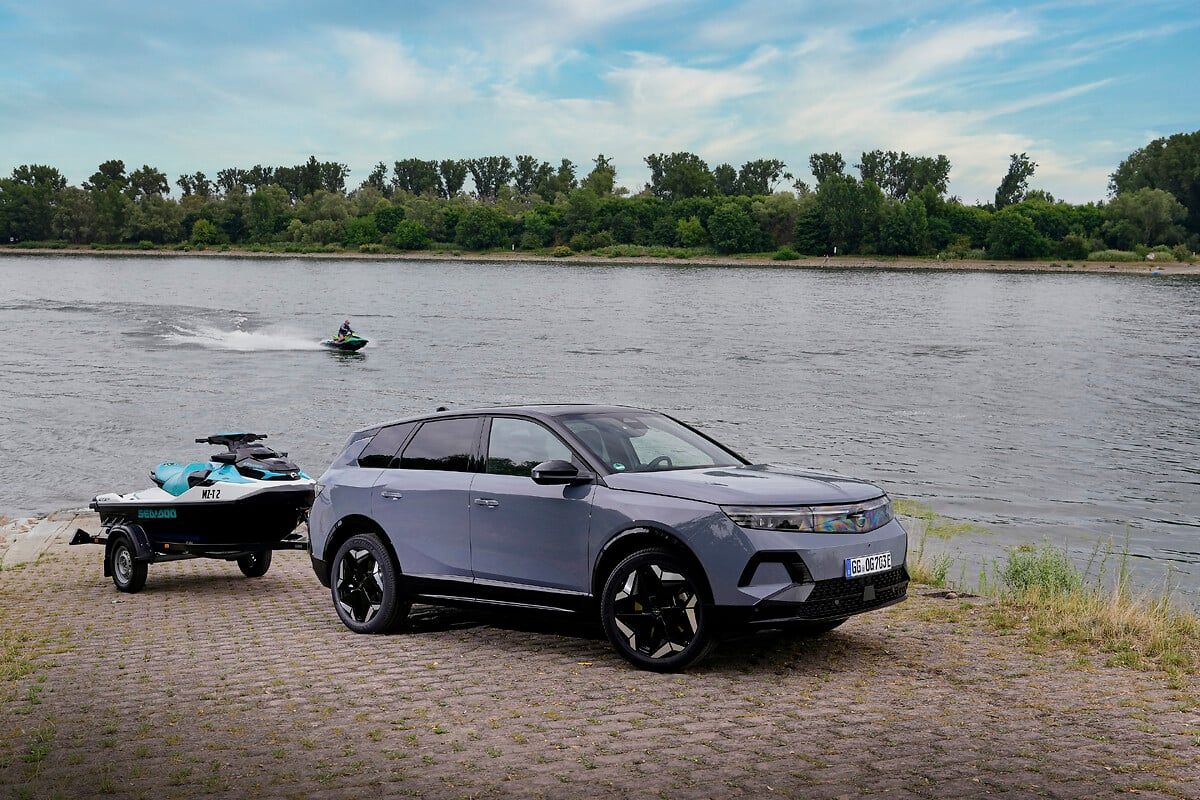 Elektro-Allradler mit Zugkraft: Der neue Opel Grandland Electric AWD