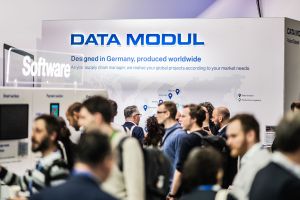 End-to-End-Displaylösungen aus einer Hand