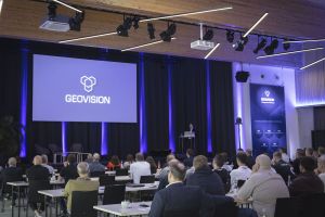 Erfolgreiche Premiere mit positivem Echo und wertvollen Impulsen: Das war die SYNC 2025