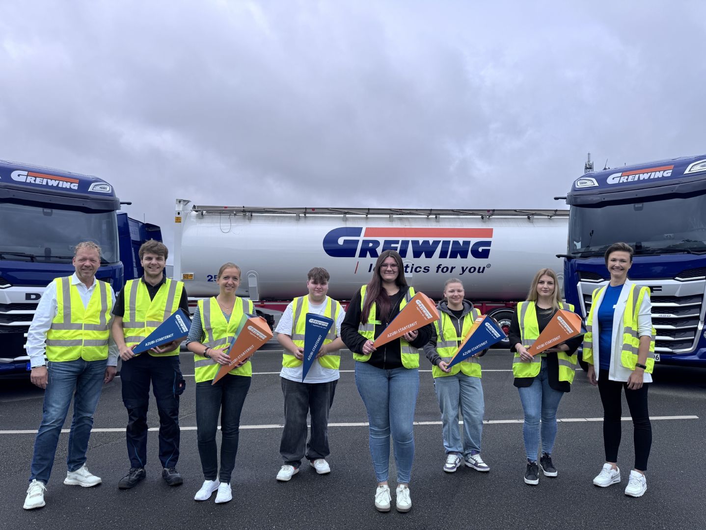 Erste Schritte ins Berufsleben: GREIWING und KTV heißen 18 Auszubildende willkommen