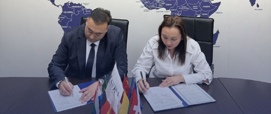 Exklusive Zusammenarbeit: Sana Oil und AsstrA