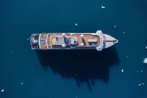 Expeditions-Kreuzfahrt: Mehr Arktis-Reisen mit Swan Hellenic