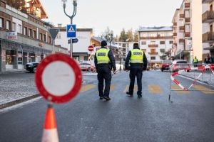Explosion bei Silvesterparty in Skiort in der Schweiz