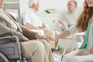 Fachbeitrag: Pflegeversicherung – Vorsorge für den Ernstfall