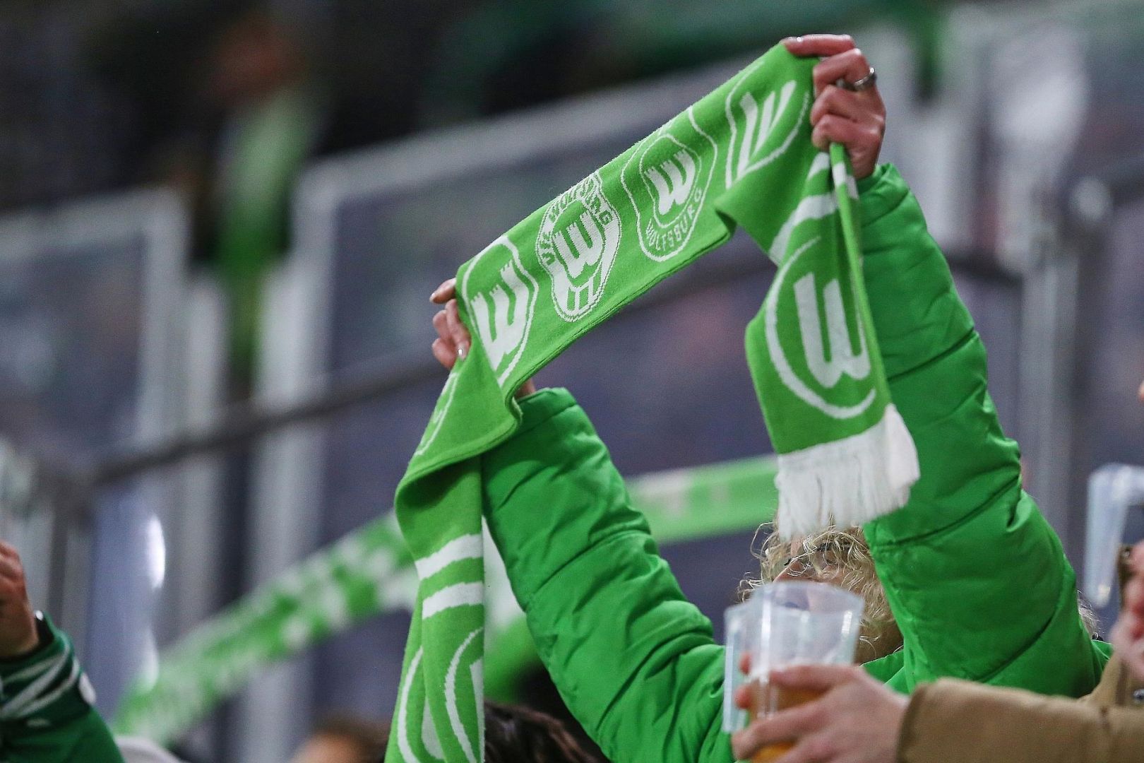 Fans des VfL Wolfsburg (Archiv)